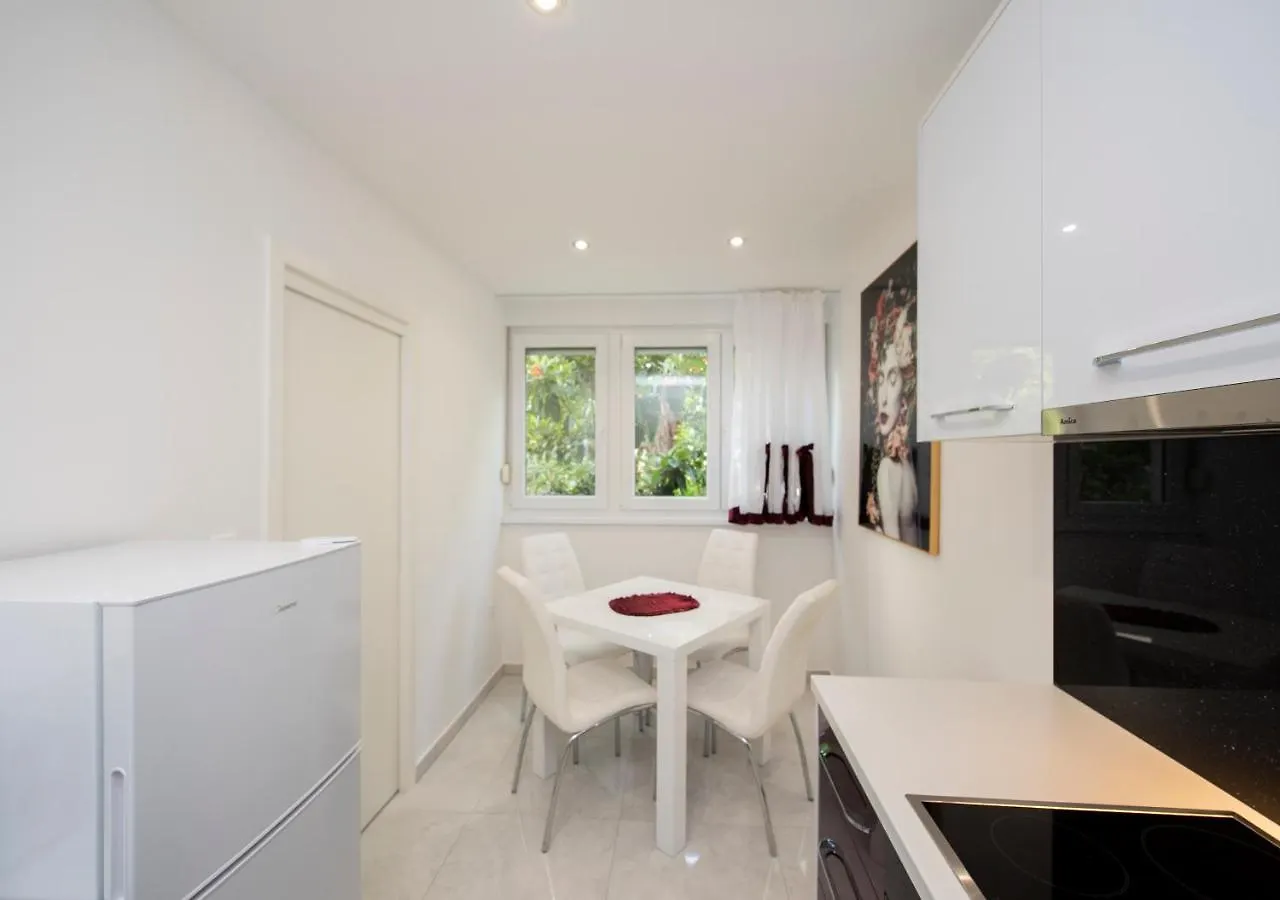 Lions Apartment Split Croatia